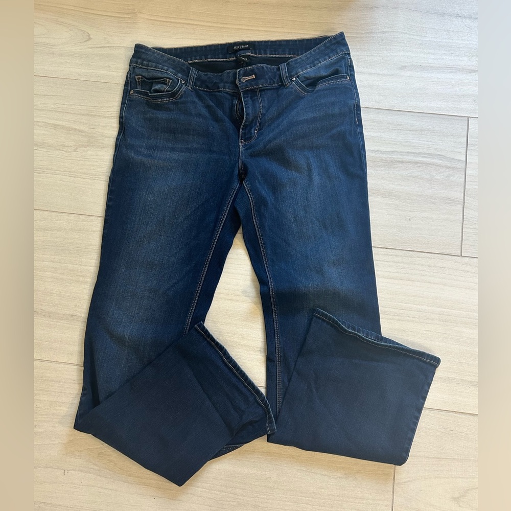 White House Black Market mid rise boot cut jeans- size 12 SHORT